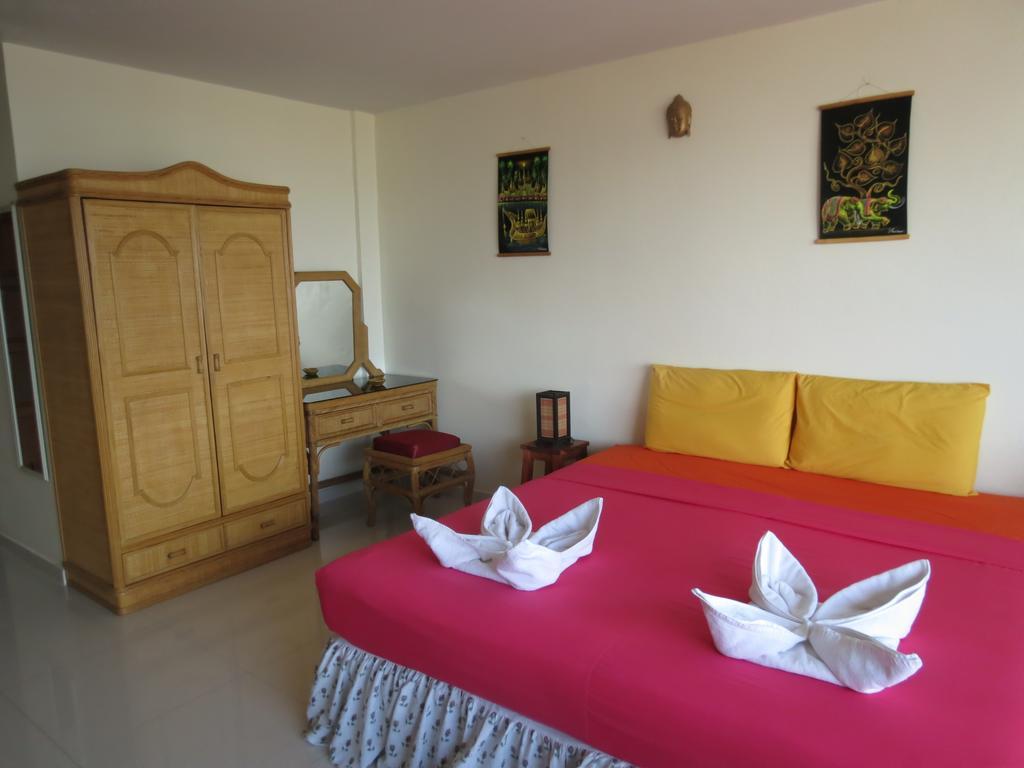 View Talay 1B Serviced Apartments Паттайя Номер фото