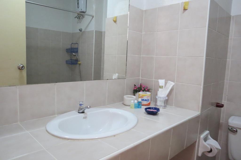 View Talay 1B Serviced Apartments Паттайя Номер фото